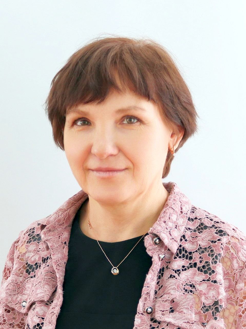 Лютова Лариса Валерьевна.